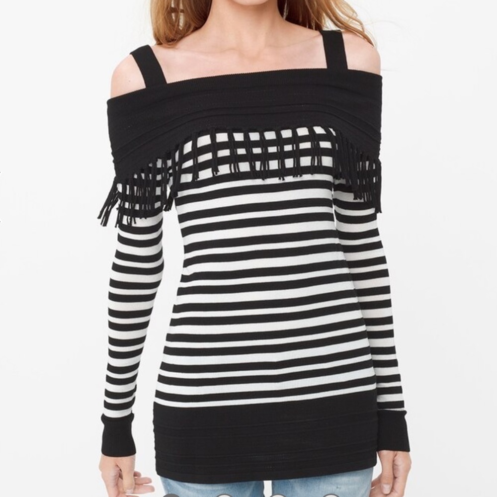 COLD-SHOULDER STRIPE FRINGE TUNIC SWEATER, Size XS